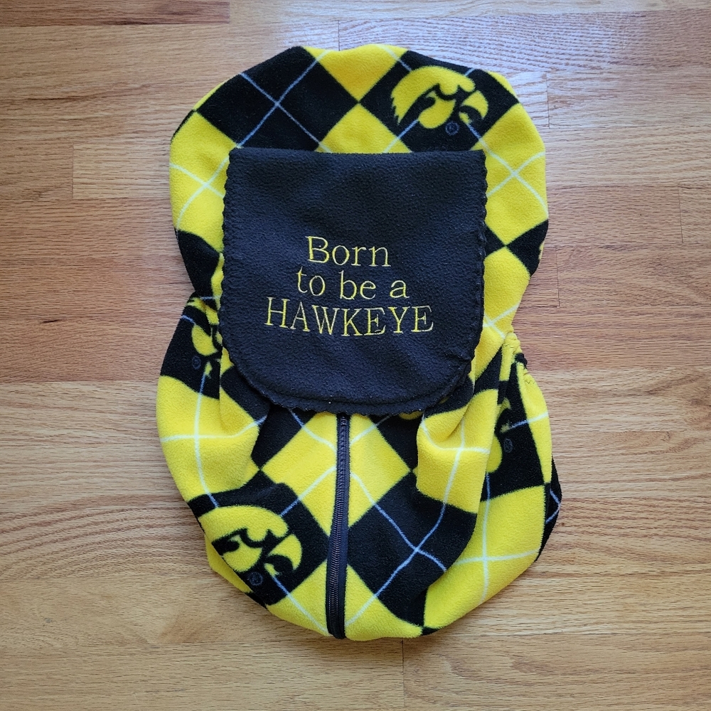 Hawkeye car seat fleece cover